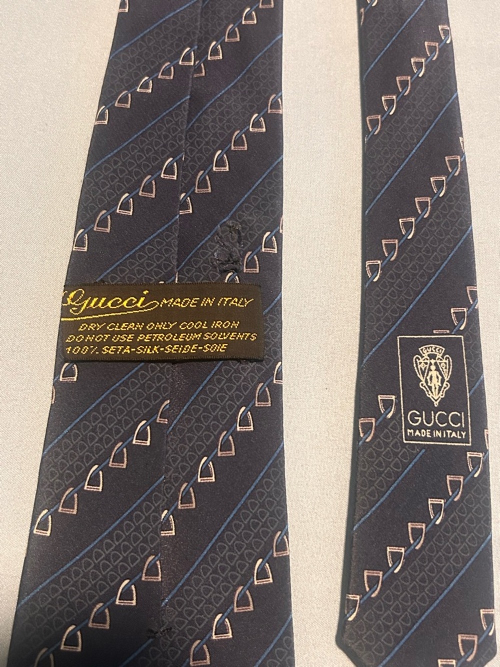 Gucci Black Tie with Blue Stripes and Gold Motif - Picture 3 of 4